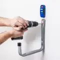 Kreg Magnetyczny lokalizator śrub z projekcją laserową